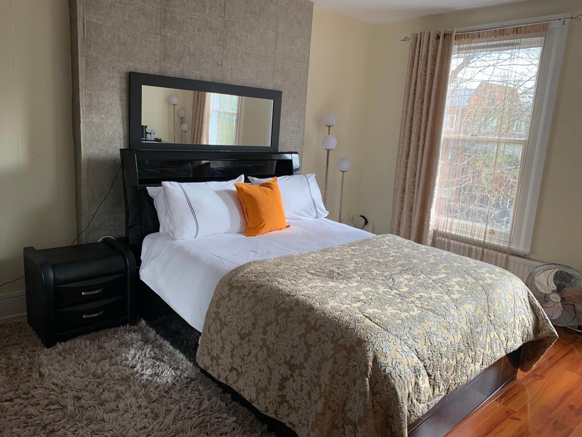 Superbly Furnished Apartment In Central London Eksteriør billede